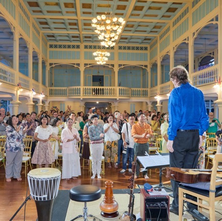 11 Standing Ovations_17.jpeg